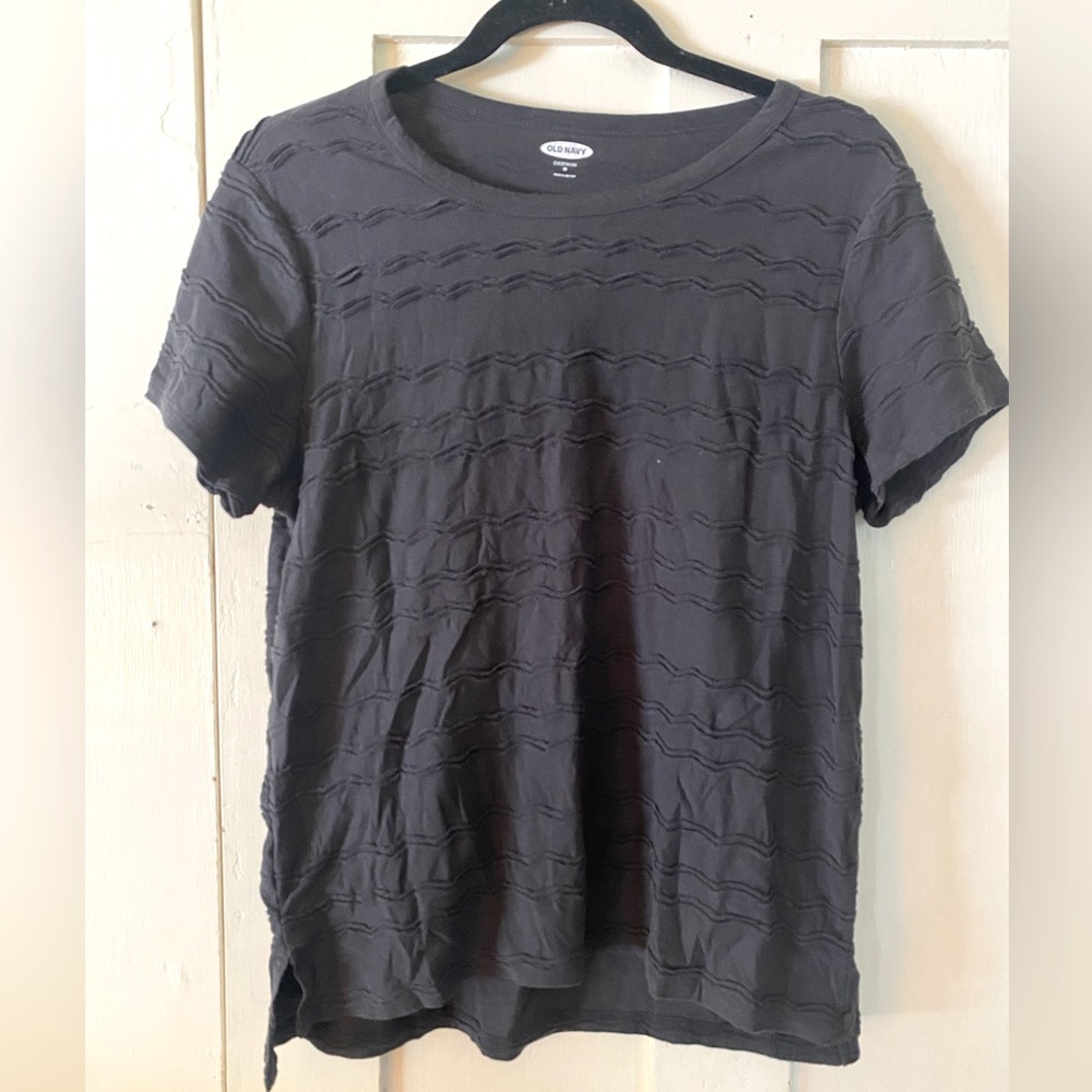 Old Navy T-Shirt